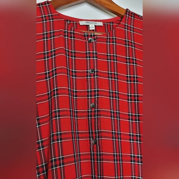 MADEWELL Red Plaid Ruffled Top. Button up. Ladies Size Medium. - Picture 5 of 15